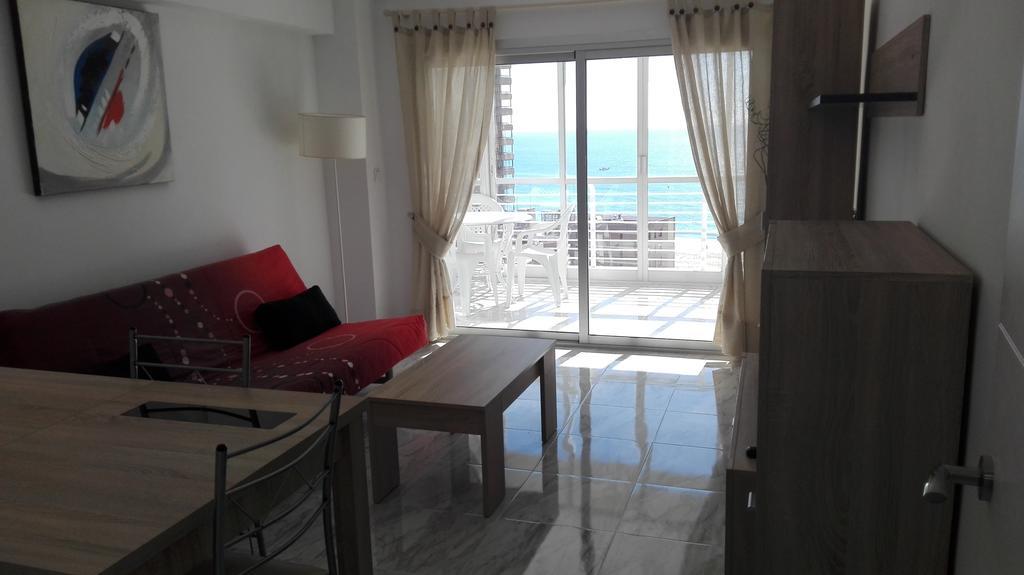Apartamentos Los Caballos Benidorm Exterior foto