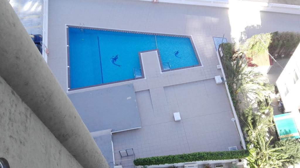 Apartamentos Los Caballos Benidorm Exterior foto