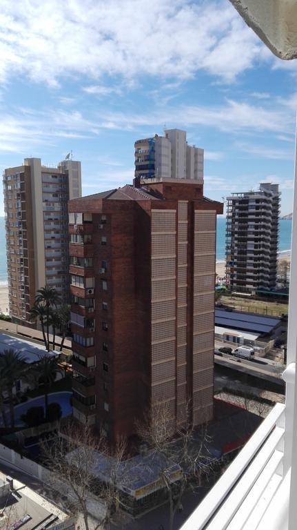 Apartamentos Los Caballos Benidorm Exterior foto